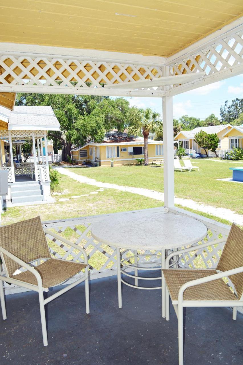 Sunshine Cozy Cottages Indian Rocks Beach Exterior foto