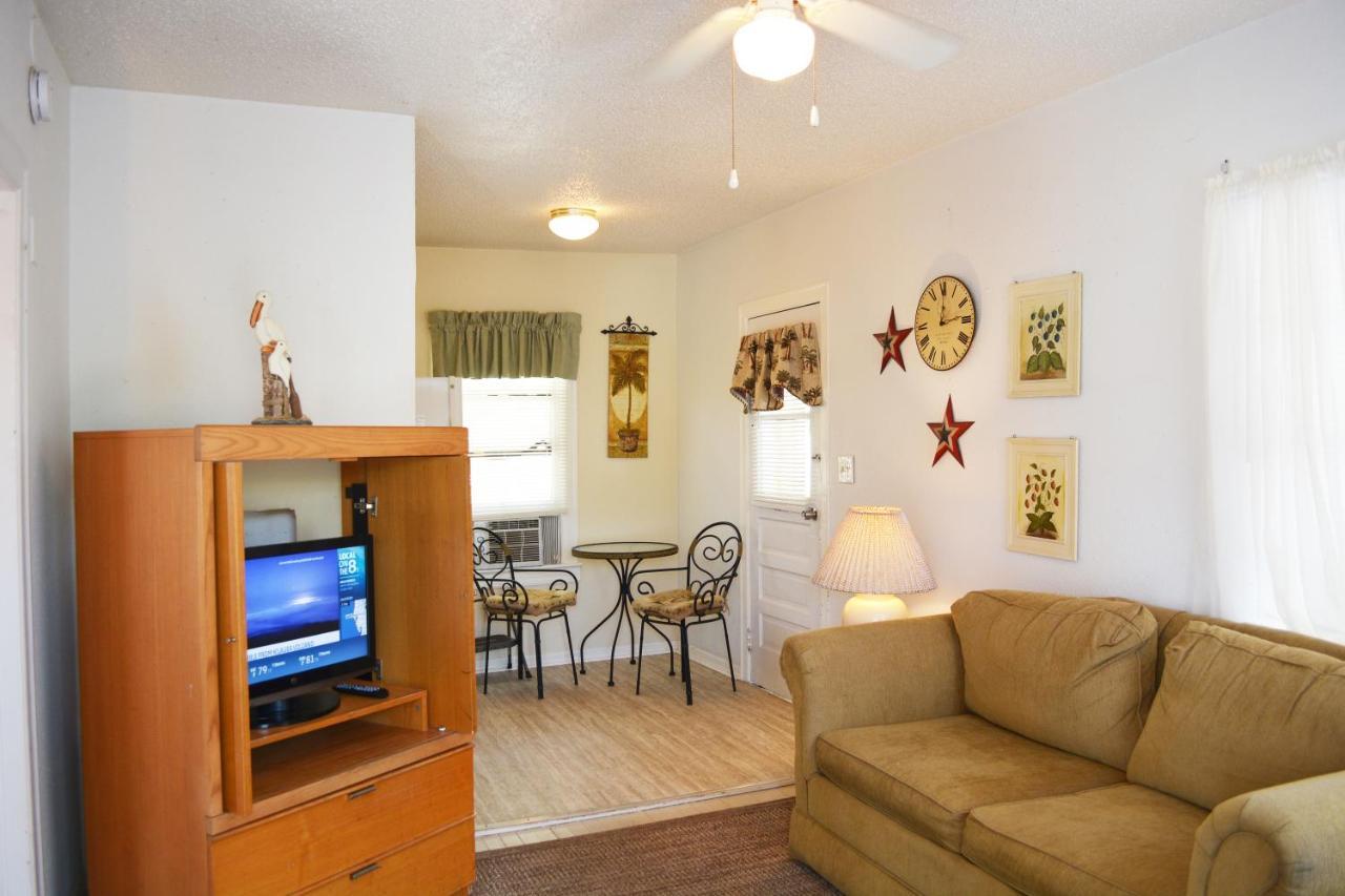 Sunshine Cozy Cottages Indian Rocks Beach Exterior foto